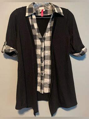 Black Open Front Cardigan with Black & White Plaid Shirt Detail